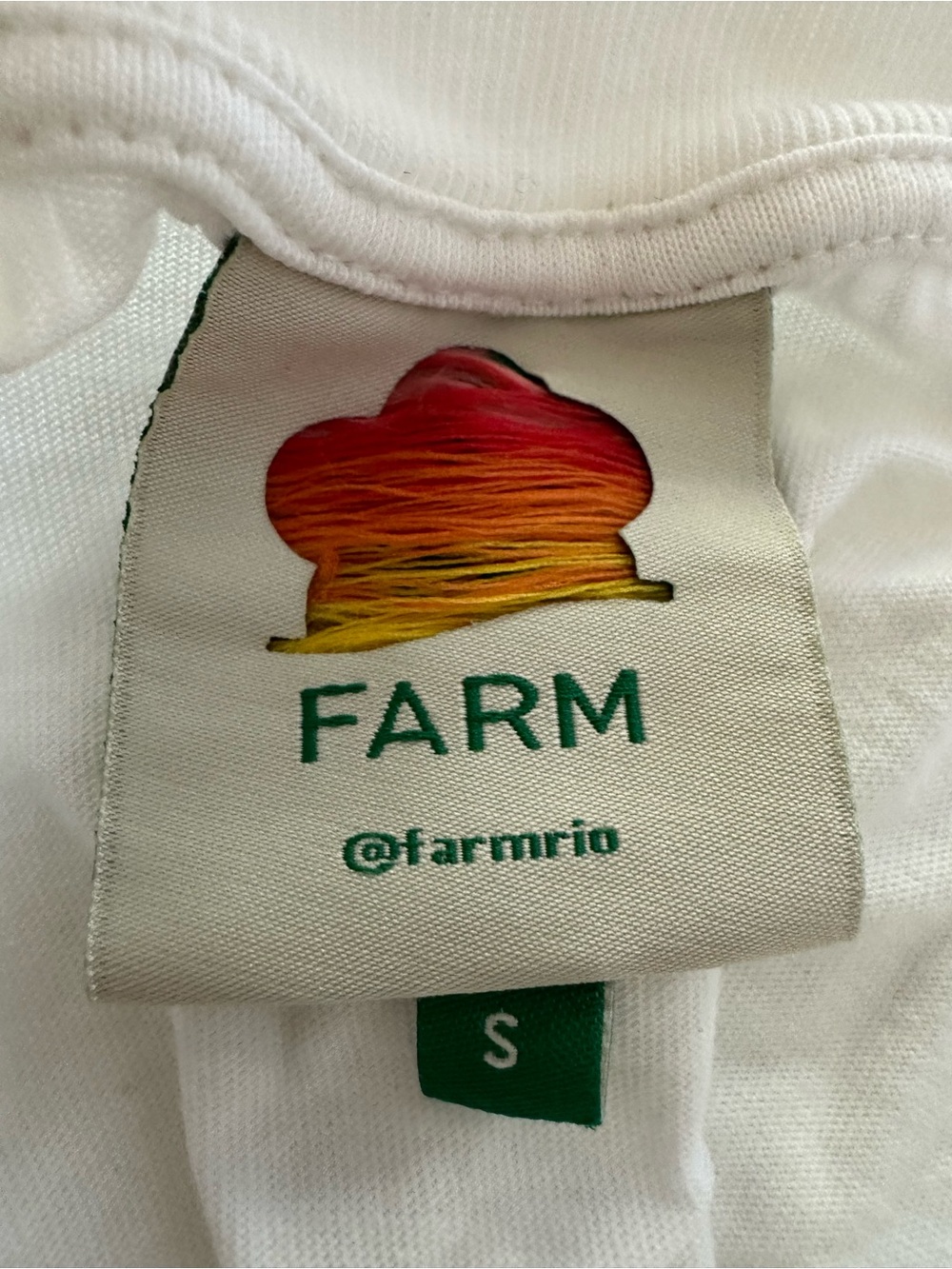 Farm Rio Copacabana T-Shirt in Size S - Picture 4 of 8